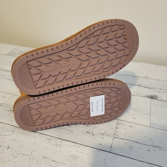 NWT KOOLABURRA BY UGG BOOTS K VICTORIA SHORT TAN COLOR BOW ACCENTS WARM - Picture 5 of 11